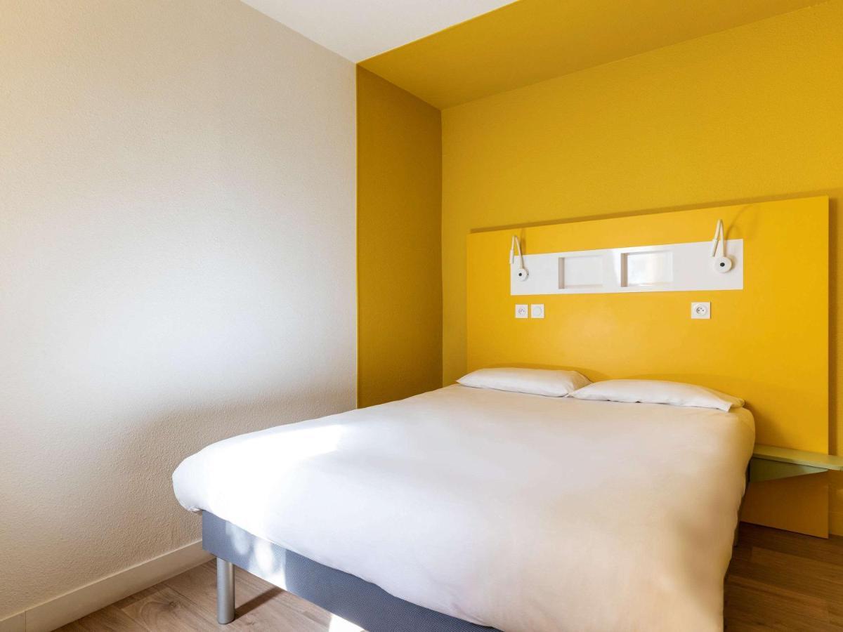 Ibis Budget Lyon Est Saint Quentin Fallavier Esterno foto