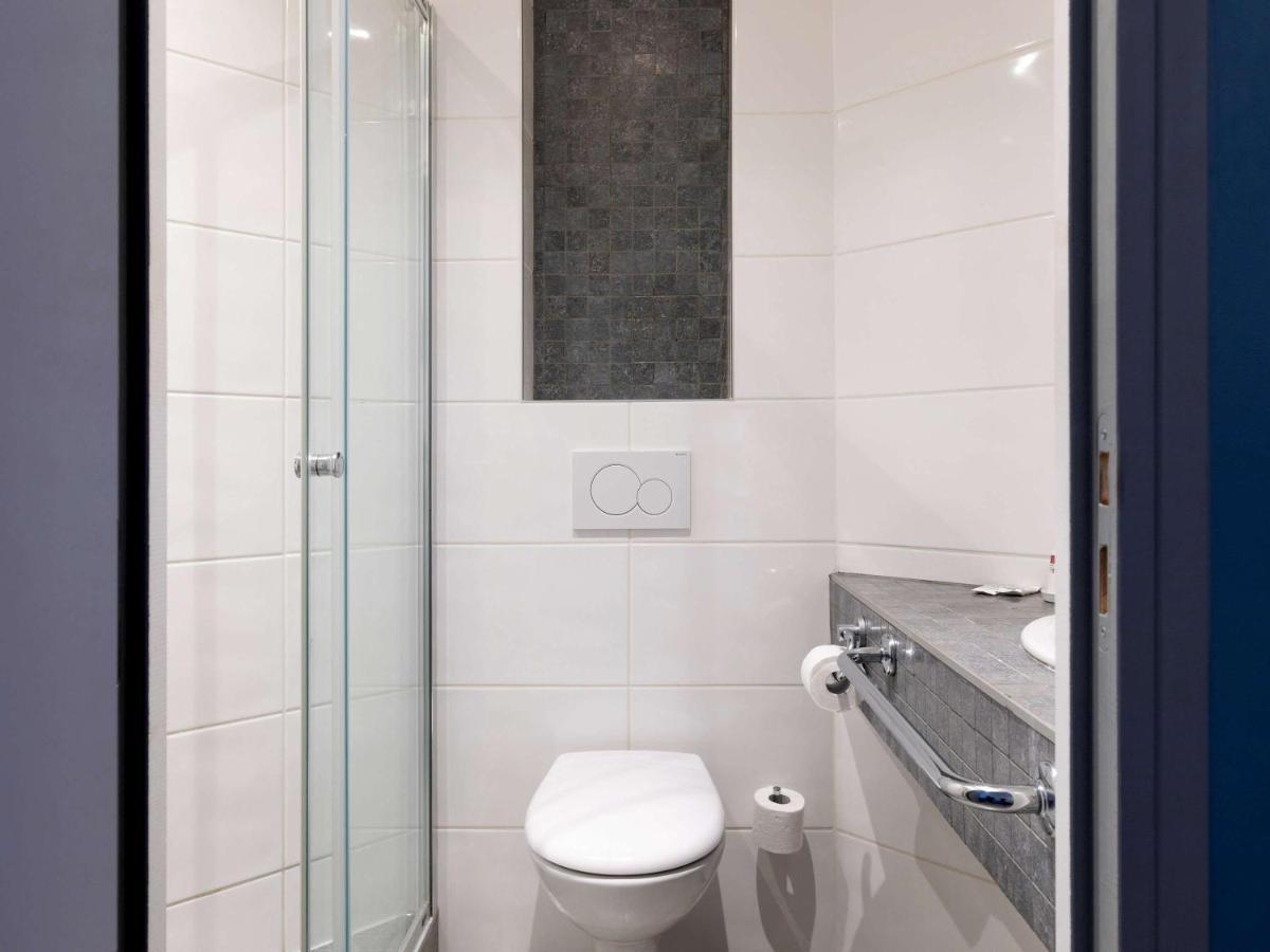 Ibis Budget Lyon Est Saint Quentin Fallavier Esterno foto