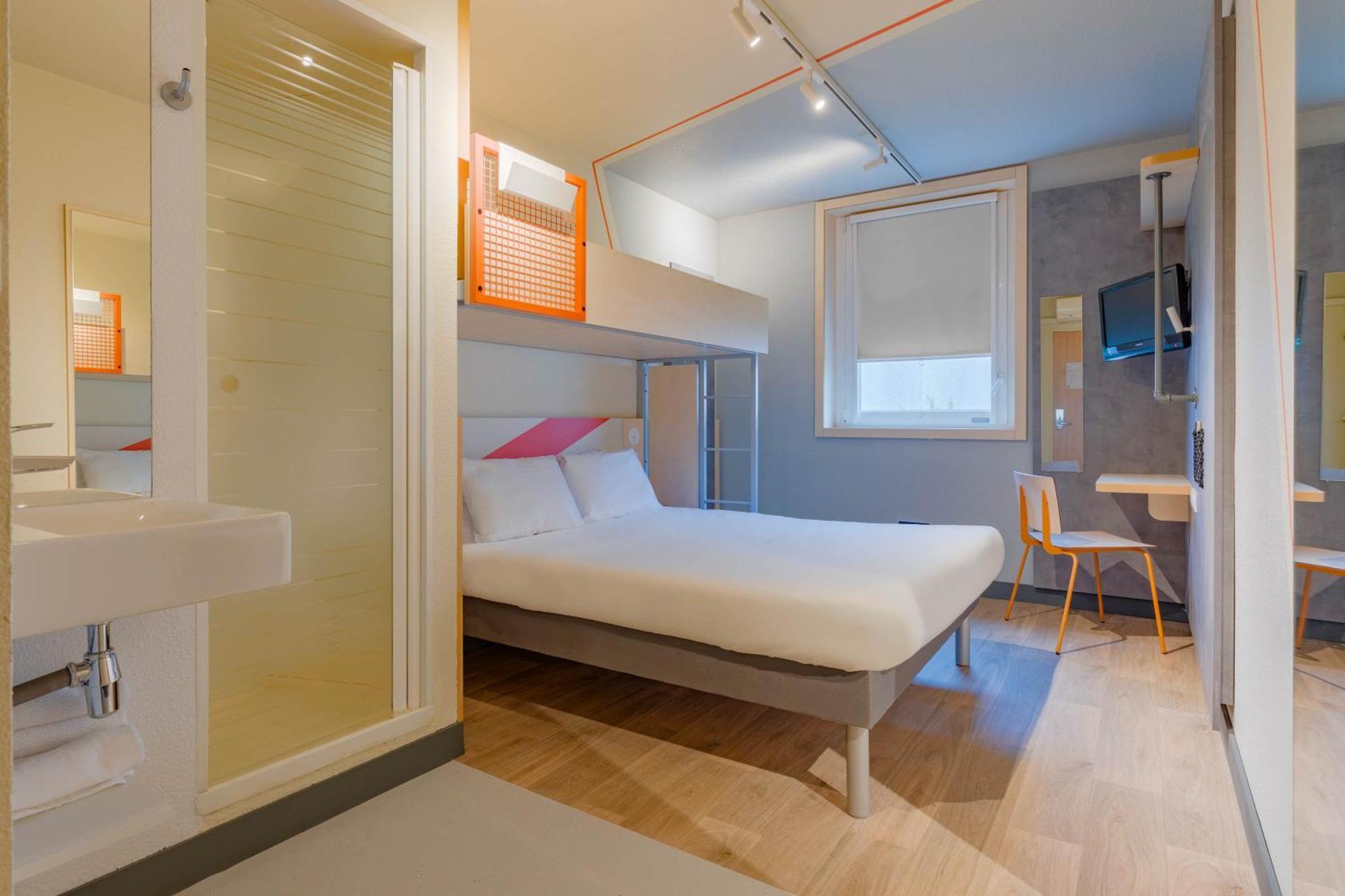 Ibis Budget Lyon Est Saint Quentin Fallavier Esterno foto