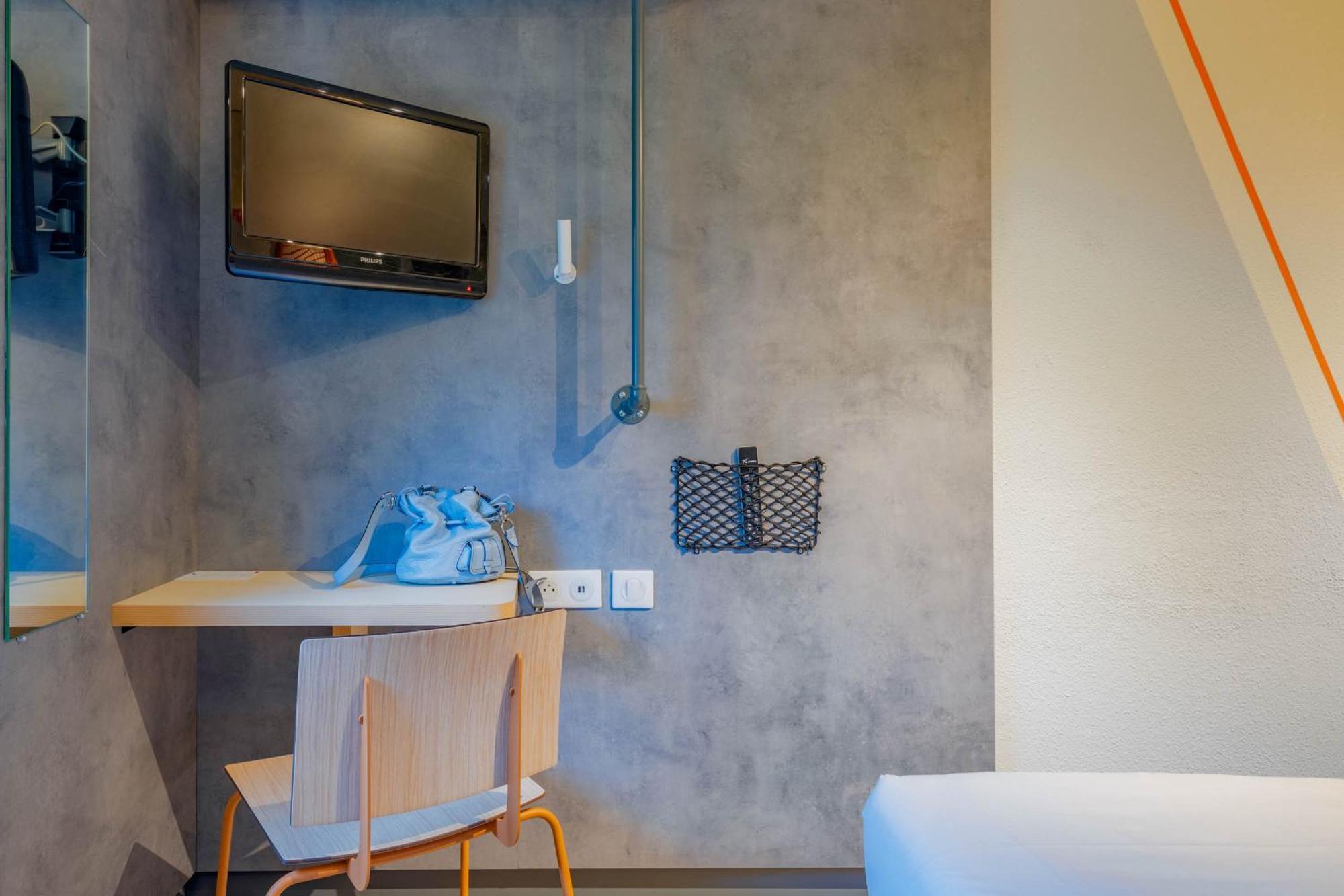Ibis Budget Lyon Est Saint Quentin Fallavier Esterno foto