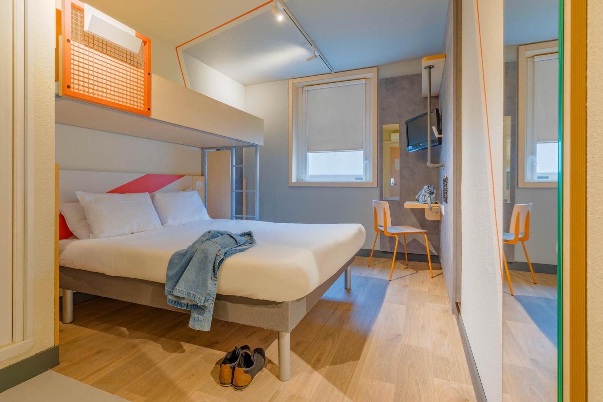Ibis Budget Lyon Est Saint Quentin Fallavier Esterno foto