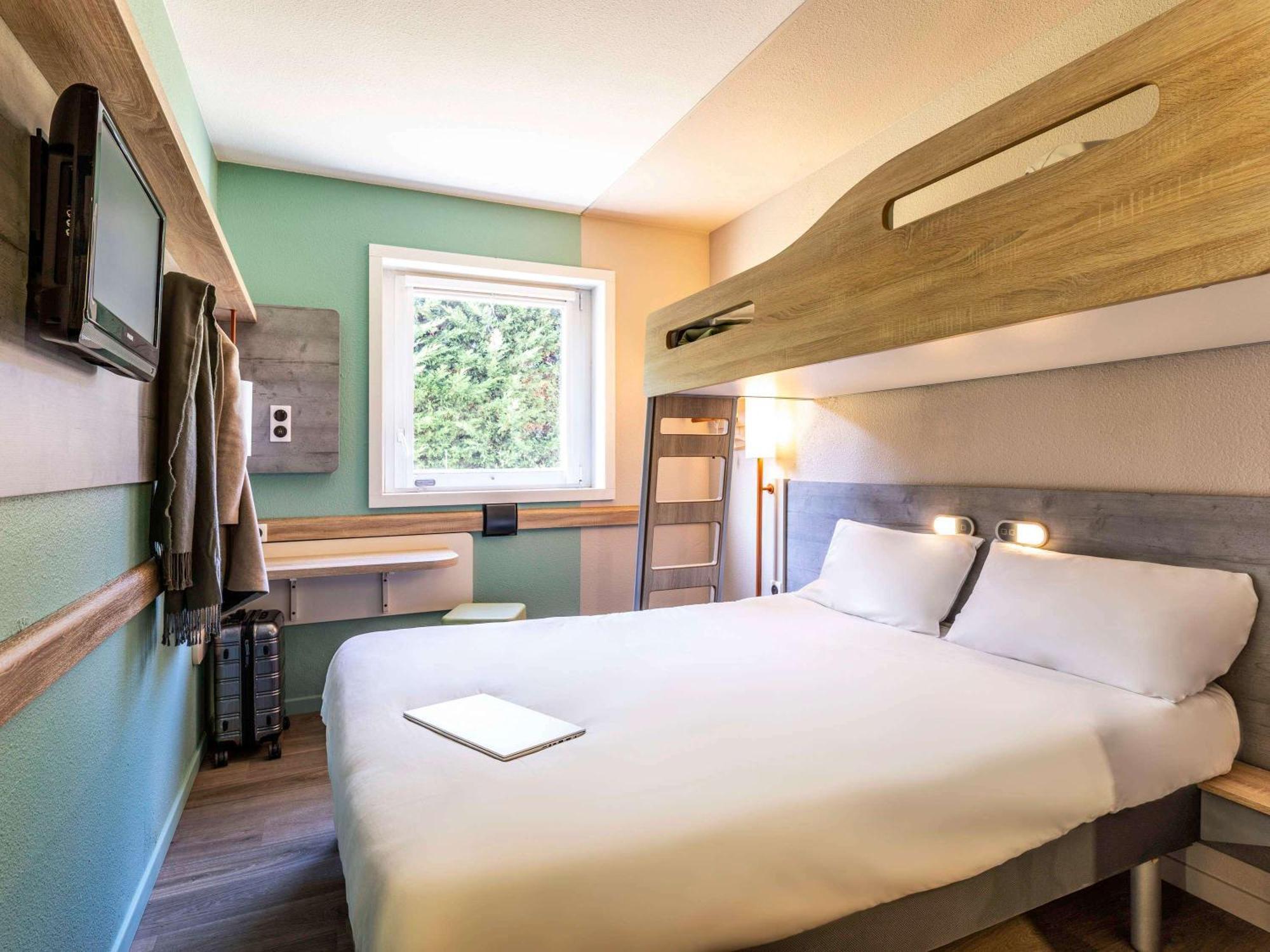 Ibis Budget Lyon Est Saint Quentin Fallavier Esterno foto